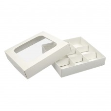 Коробка для 9 конфет 150x150x30 с окном белая